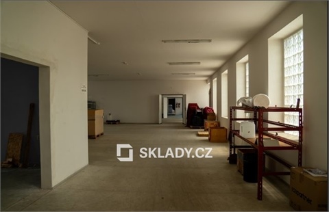 Pronájem skladu / haly, 400 m² 0