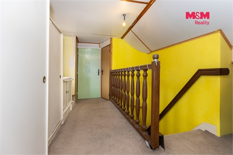 Prodej rodinného domu, 250 m² 14