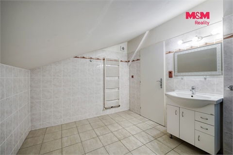 Prodej rodinného domu, 152 m² - 10