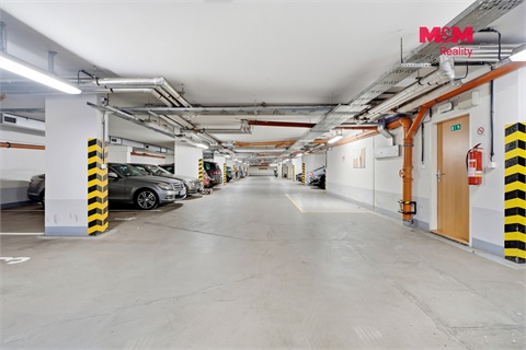 Prodej bytu 2kk, 56 m² - 14