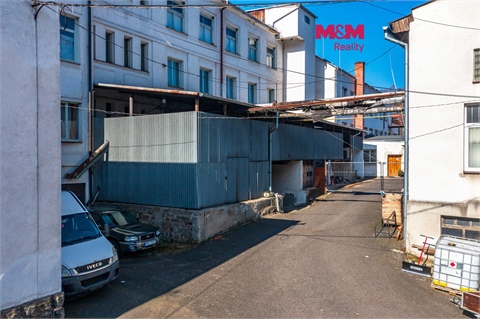 Pronájem výrobního objektu, 200 m² 0
