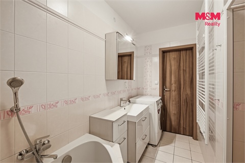 Prodej bytu 3+1, 55 m² - 8