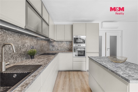 Pronájem bytu 5kk, 250 m² 4
