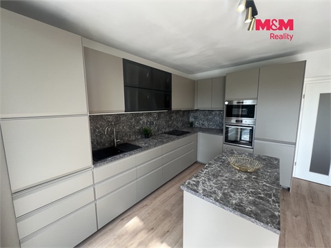 Pronájem bytu 5kk, 250 m² 16