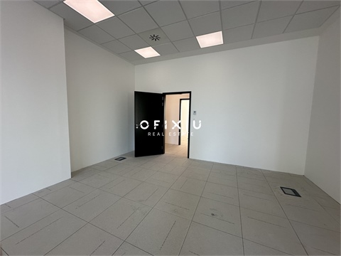 Pronájem kanceláře, 73 m² 2