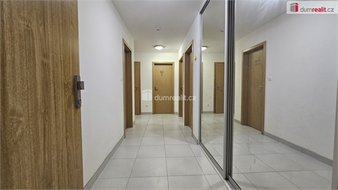 Pronájem bytu 3kk, 78 m² 12