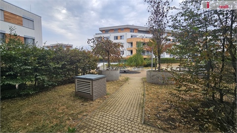 Pronájem bytu 3kk, 78 m² - 12