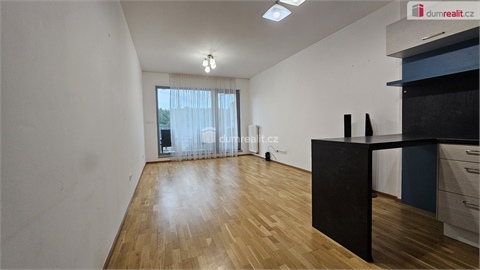 Pronájem bytu 3kk, 78 m² 0