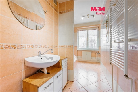 Prodej bytu 3+1, 84 m² 0