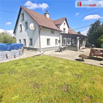 Prodej rodinného domu, 162 m² 2