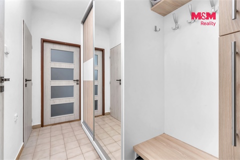 Prodej bytu 2+1, 55 m² 8