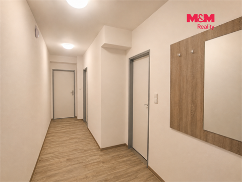 Pronájem bytu 1+1, 43 m² - 0