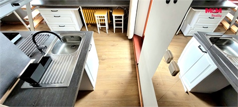 Pronájem bytu 1+1, 37 m² 2