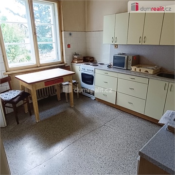Prodej rodinného domu, 180 m² - 2