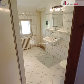 Prodej rodinného domu, 180 m² - 18
