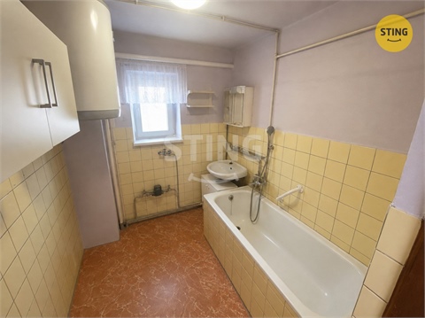Prodej rodinného domu, 90 m² - 2