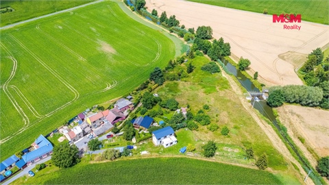 Prodej stavebního pozemku, 1 718 m² 22