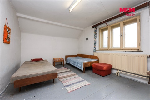 Prodej rodinného domu, 142 m² - 14