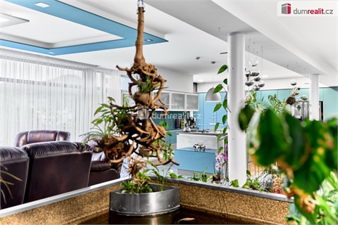 Prodej rodinného domu, 296 m² 8
