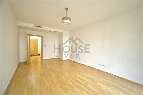 Prodej bytu 1kk, 37 m² - 2