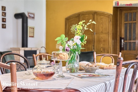 Prodej rodinného domu, 293 m² 0