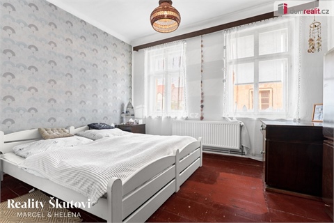 Prodej rodinného domu, 293 m² - 10