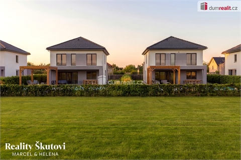 Prodej stavebního pozemku, 600 m² - 12