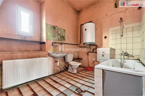 Prodej rodinného domu, 200 m² - 4