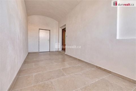 Prodej rodinného domu, 200 m² 16