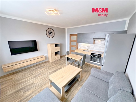Pronájem bytu 1+1, 40 m² 0