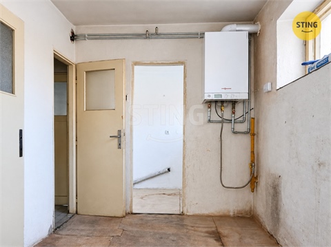Prodej rodinného domu, 340 m² - 14