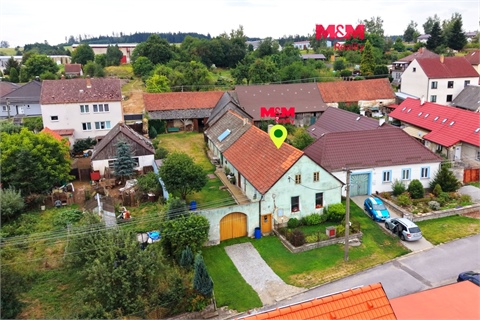 Prodej rodinného domu, 212 m² 0