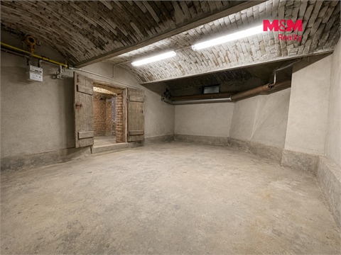 Prodej obchodních prostor, 153 m² 20