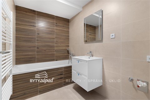 Pronájem bytu 2kk, 60 m² - 4