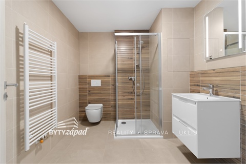 Pronájem bytu 2kk, 58 m² 0