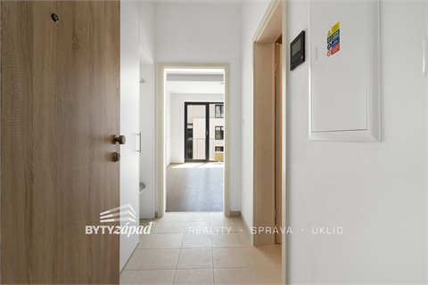 Pronájem bytu 2kk, 58 m² 4