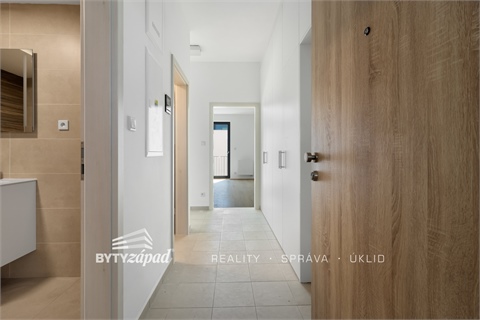 Pronájem bytu 2kk, 60 m² 4