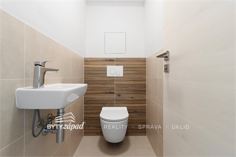 Pronájem bytu 2kk, 60 m² 2