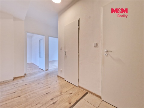Pronájem bytu 2+1, 56 m² - 16