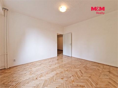 Pronájem bytu 2+1, 56 m² - 28