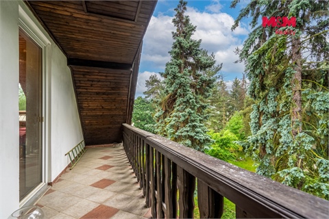 Prodej rodinného domu, 370 m² 4
