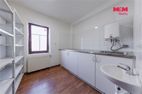 Prodej rodinného domu, 351 m² 22