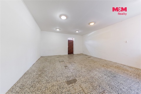 Prodej rodinného domu, 351 m² 26