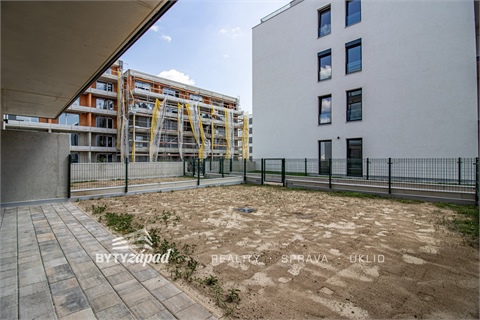 Pronájem bytu 2kk, 60 m² 2