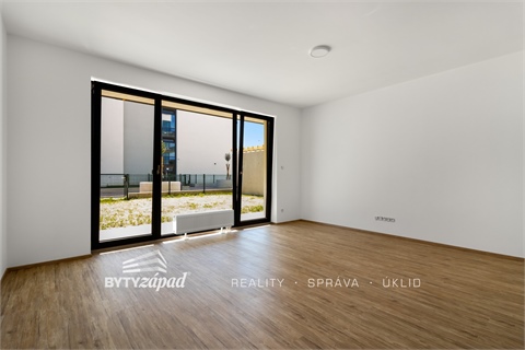 Pronájem bytu 2kk, 59 m² 0
