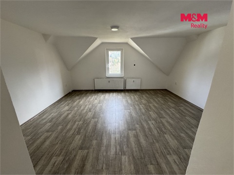 Prodej bytu 2+1, 89 m² - 2