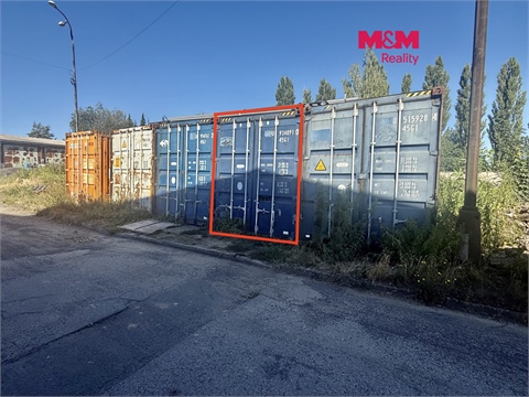 Pronájem skladu / haly, 30 m²