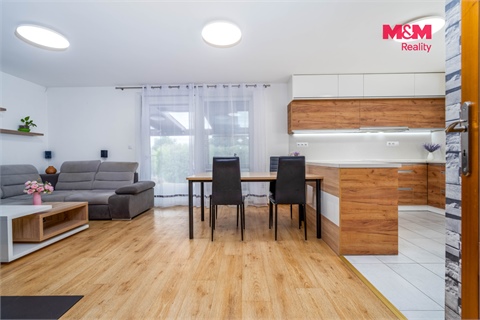 Prodej rodinného domu, 114 m² - 0