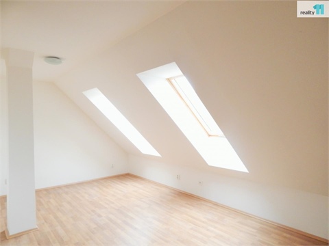 Prodej bytu 3kk, 72 m² - 2