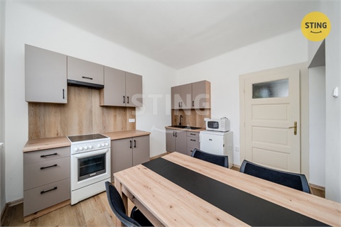 Prodej rodinného domu, 250 m² 16